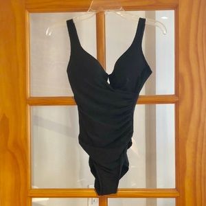 Miraclesuit Escape Swimsuit, Size 8, Black